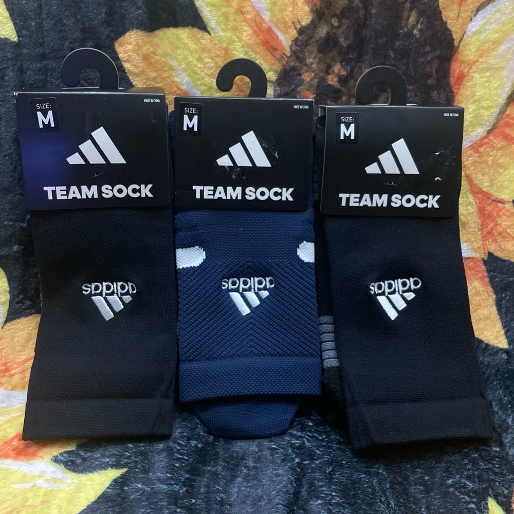 NWT 3 Pair Adidas Team Crew Socks Size Medium